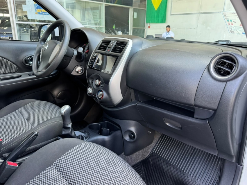 nissan march 1.6 sv 16v flexstart 4p xtronic flex manual 202012