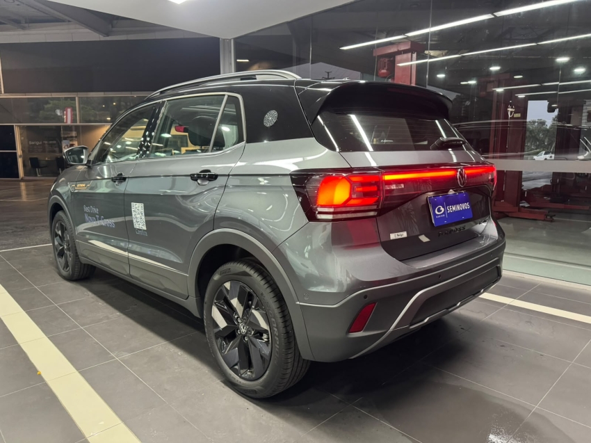 volkswagen t-cross 1.4 250 tsi total flex extreme automatico 4p 202615