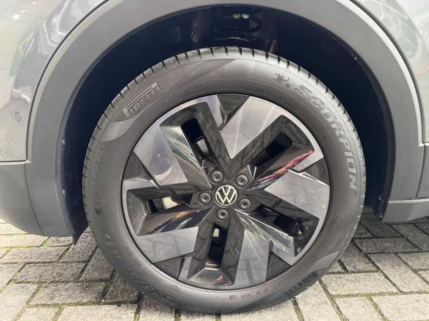volkswagen t-cross 1.4 250 tsi total flex extreme automatico 4p 202619