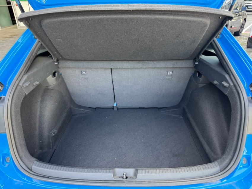volkswagen nivus 1.0 200 tsi total flex highline automatico 4p 202518