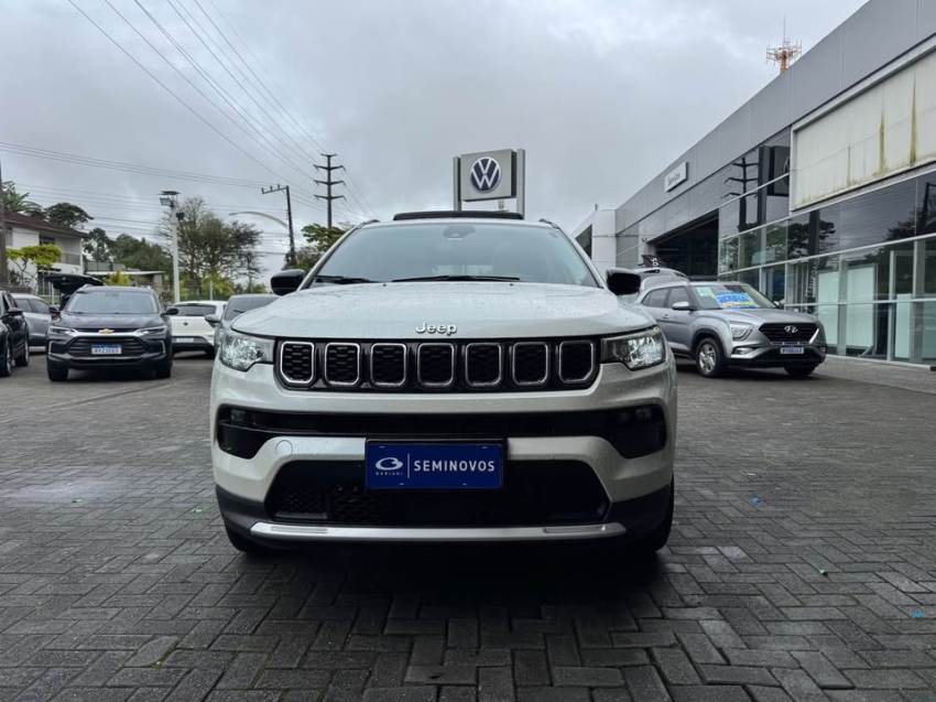 jeep compass 1.3 t270 turbo flex longitude at6 4p automatico 20251