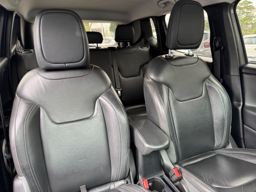 jeep renegade 1.8 16v flex longitude 4p automatico 20205