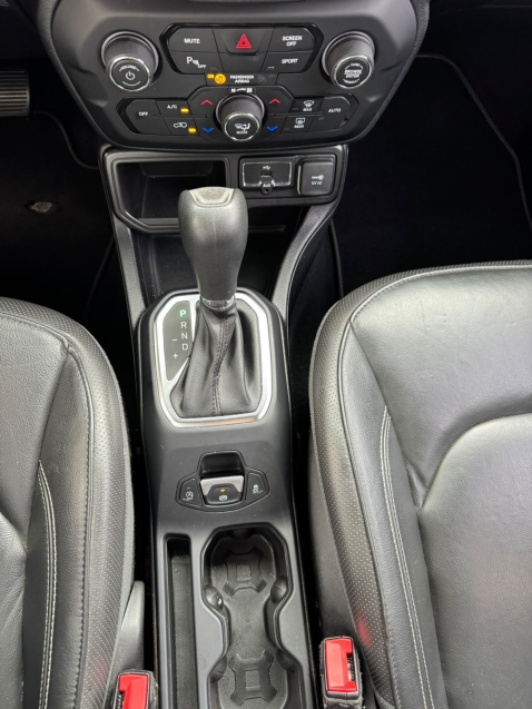 jeep renegade 1.8 16v flex longitude 4p automatico 20207