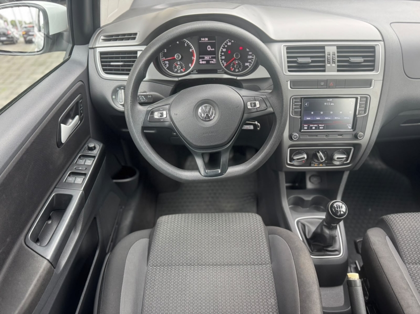 volkswagen fox 1.6 msi total flex connect 4p manual 202110