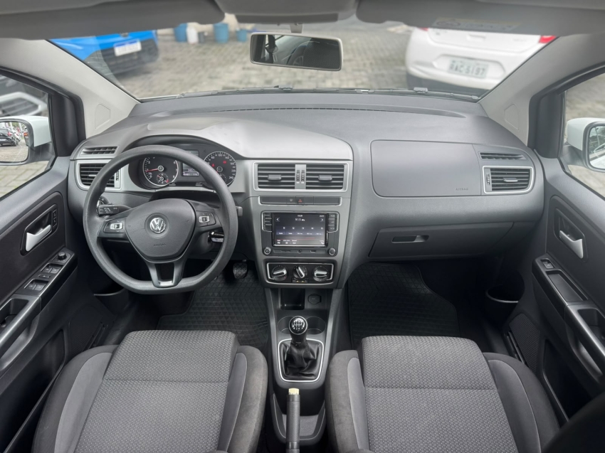 volkswagen fox 1.6 msi total flex connect 4p manual 202111
