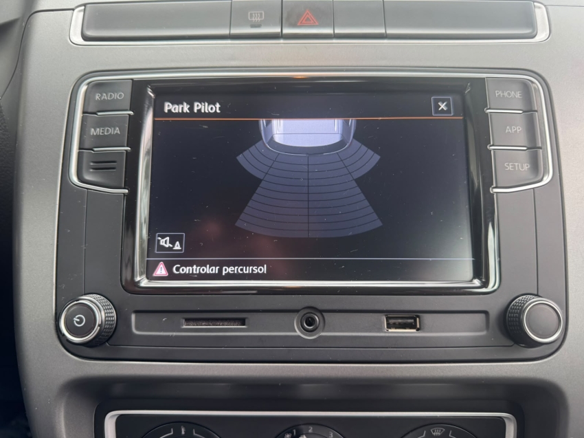 volkswagen fox 1.6 msi total flex connect 4p manual 20215