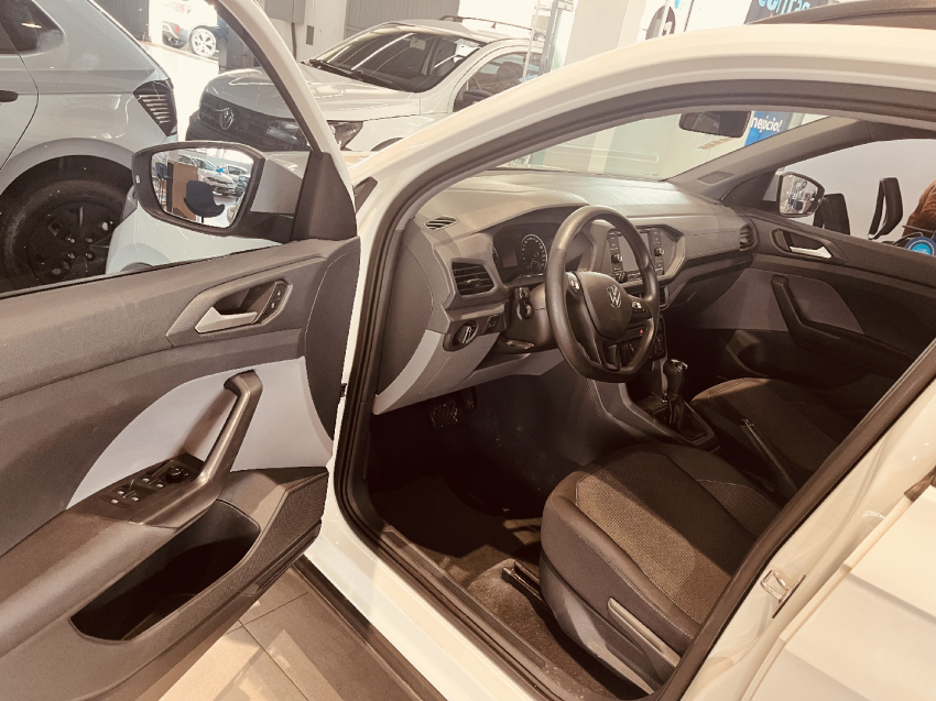 volkswagen t-cross 1.0 200 tsi total flex sense automatico 4p 2022