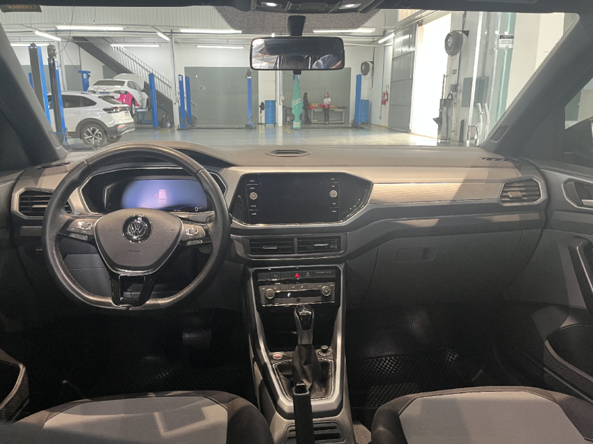 volkswagen t-cross 1.0 200 tsi total flex comfortline automatico 4p 2020