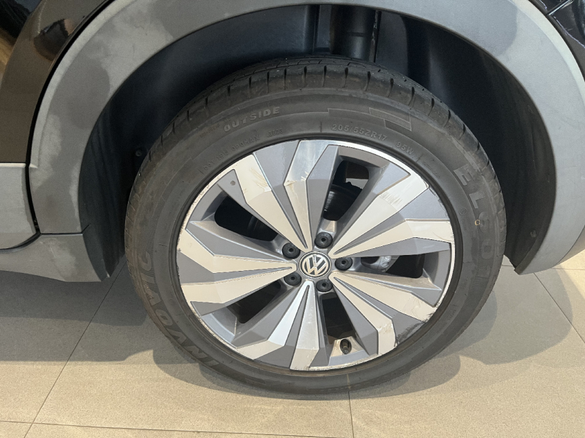 volkswagen t-cross 1.0 200 tsi total flex comfortline automatico 4p 2020
