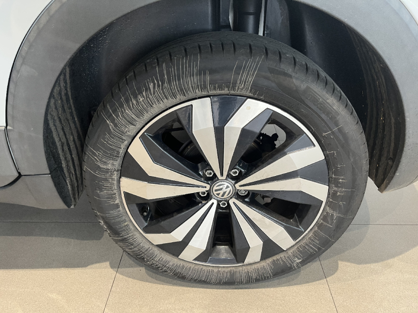 volkswagen t-cross 1.4 250 tsi total flex highline automatico 4p 2021