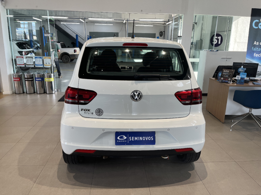 volkswagen fox 1.6 msi total flex connect 4p manual 2018