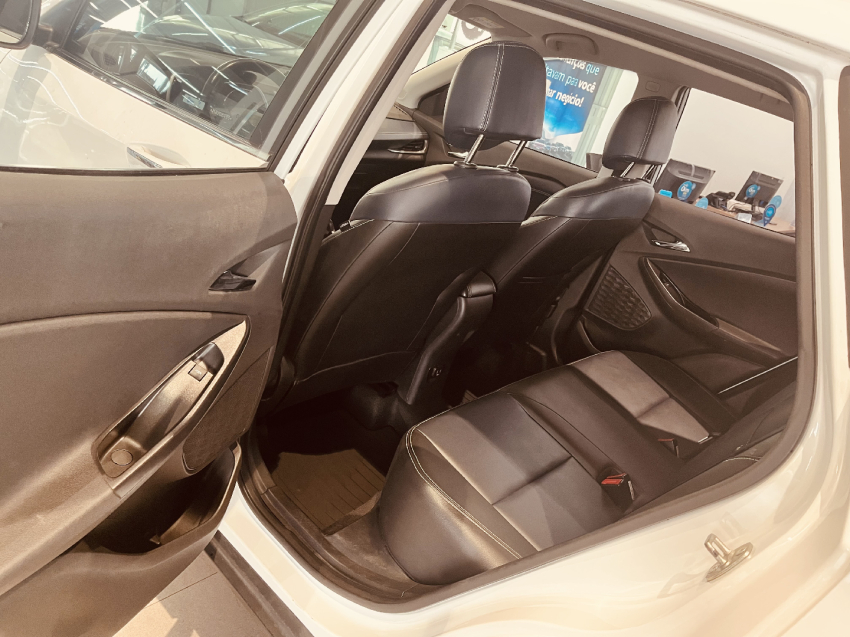 chevrolet tracker 1.0 turbo flex premier automatico 4p 2021