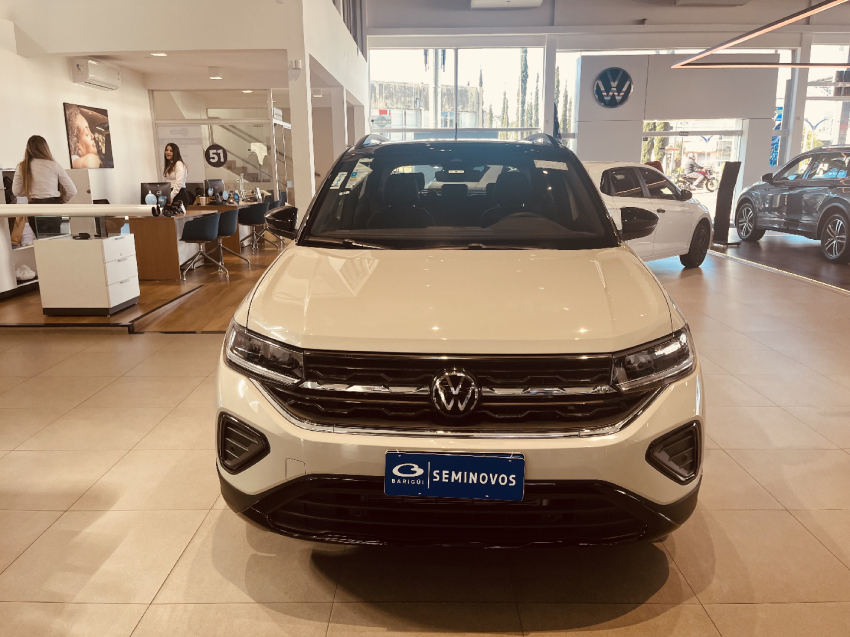 volkswagen t-cross 1.4 250 tsi total flex highline automatico 4p 2025