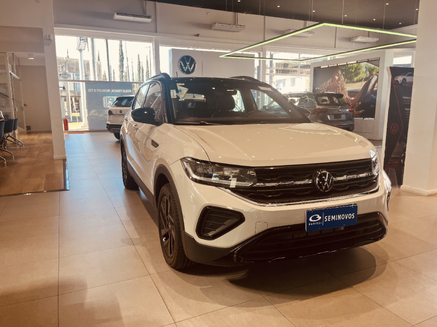 volkswagen t-cross 1.4 250 tsi total flex highline automatico 4p 2025