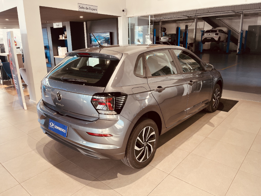volkswagen polo 1.0 170 tsi highline automatico flex 4p 2025