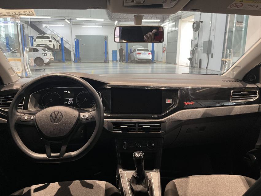 volkswagen polo 1.0 mpi rock in rio manual flex 4p 2025