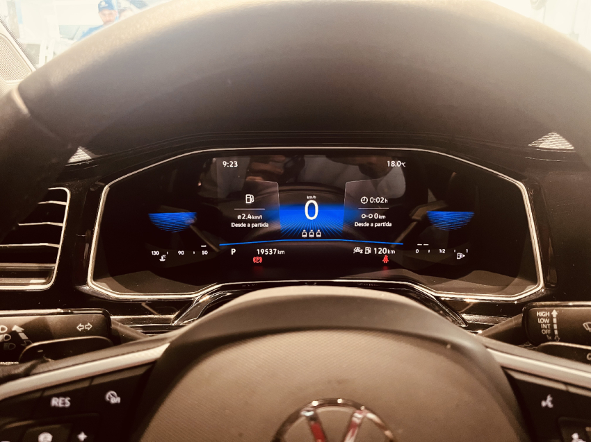 volkswagen virtus 1.0 200 tsi highline automatico flex 4p 2024