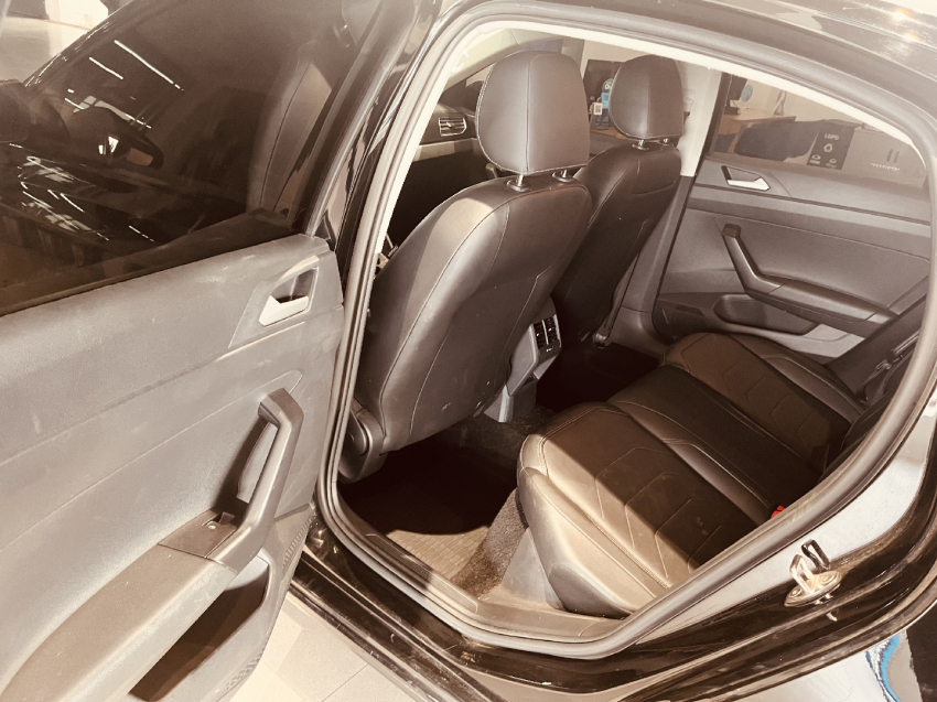 volkswagen virtus 1.0 200 tsi highline automatico flex 4p 2024