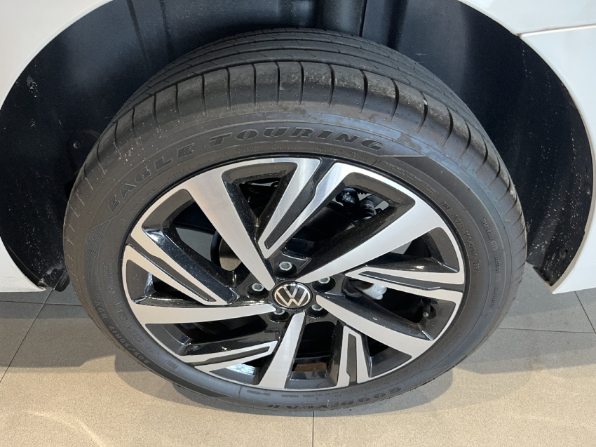 volkswagen virtus flex automatico 2025