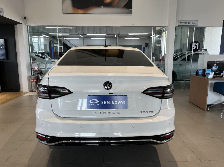 volkswagen virtus flex automatico 2025