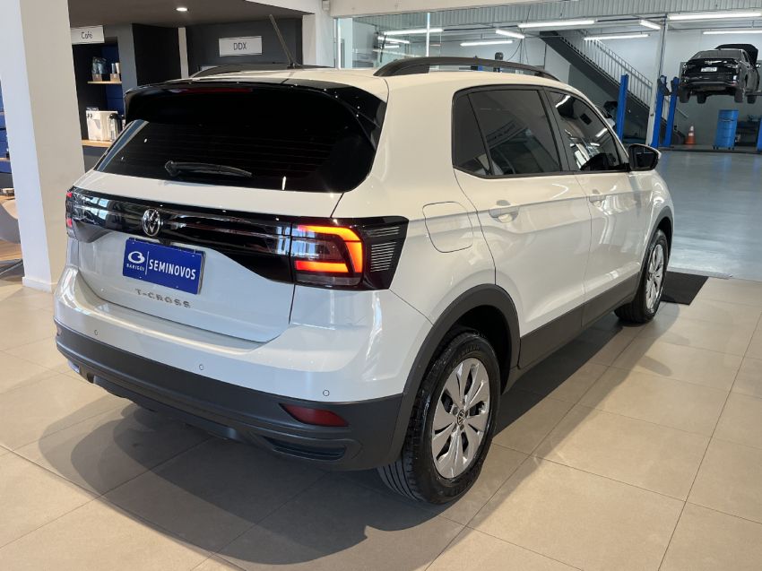 volkswagen t-cross 1.0 200 tsi total flex sense automatico 4p 20235