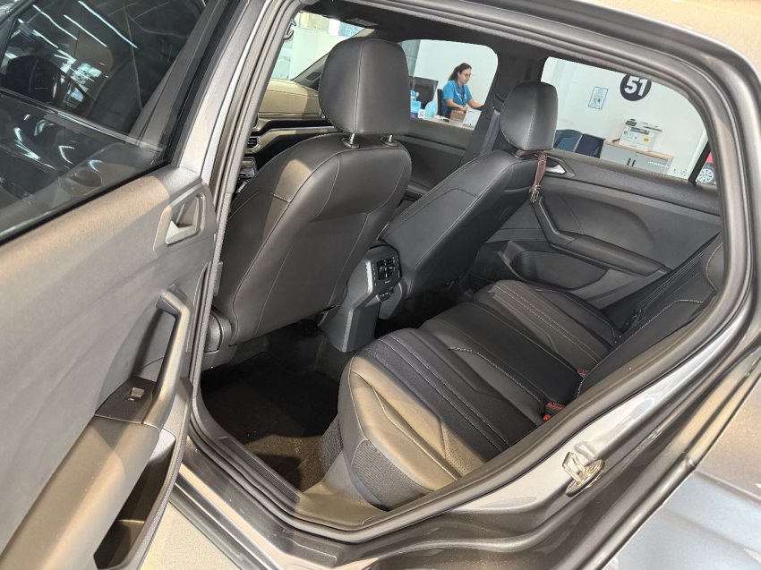 volkswagen t-cross 1.4 250 tsi total flex highline automatico 4p 202511