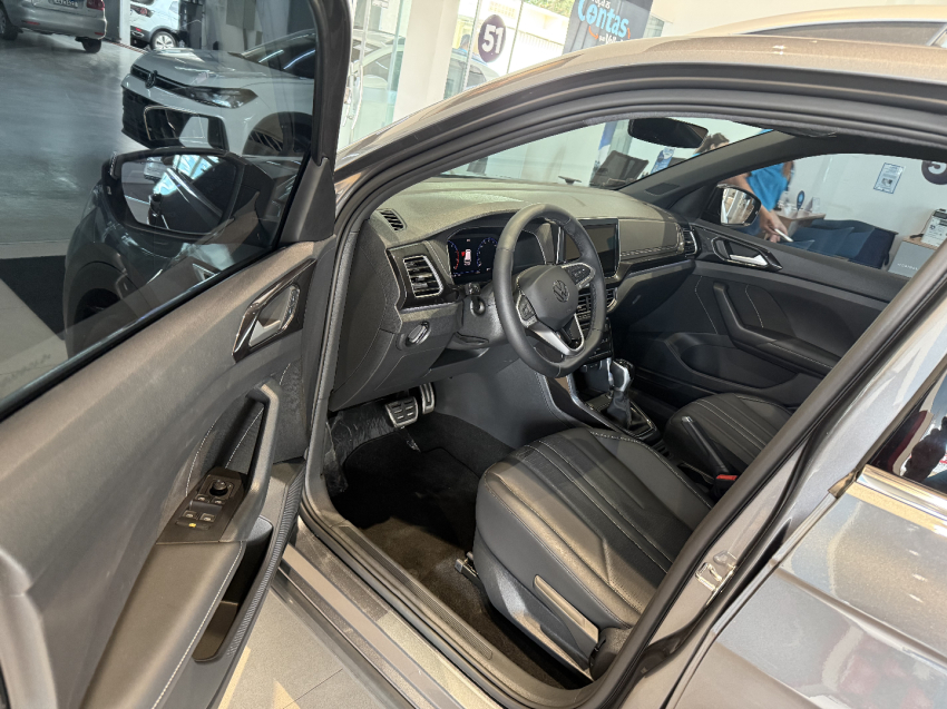 volkswagen t-cross 1.4 250 tsi total flex highline automatico 4p 202510