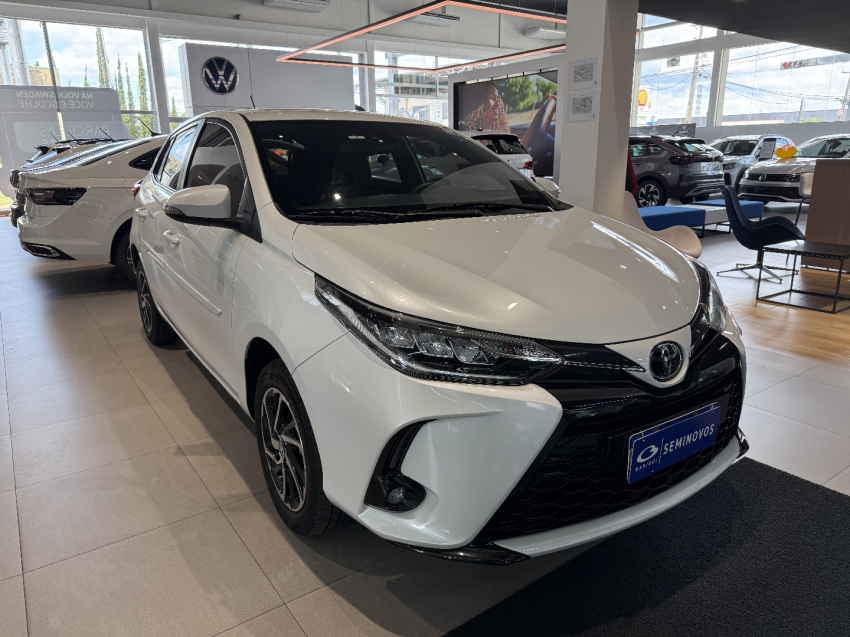 toyota yaris 1.5 16v flex xls connect multidrive 4p automatico 2023