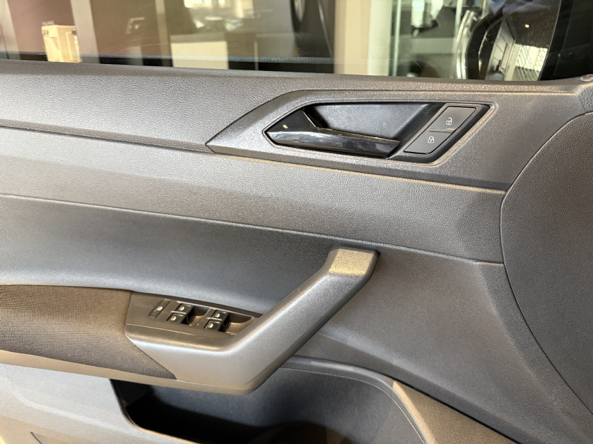 volkswagen polo 1.0 mpi total flex manual 4p 202213