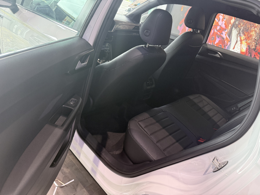 volkswagen taos 1.4 250 tsi total flex highline automatico 4p 20258