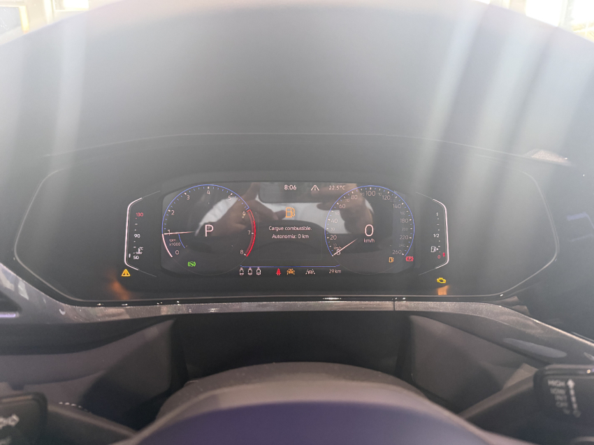 volkswagen taos 1.4 250 tsi total flex highline automatico 4p 202512