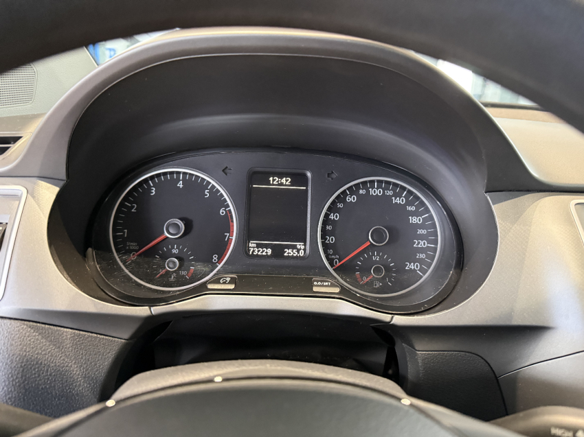 volkswagen fox 1.6 msi total flex connect 4p manual 202013