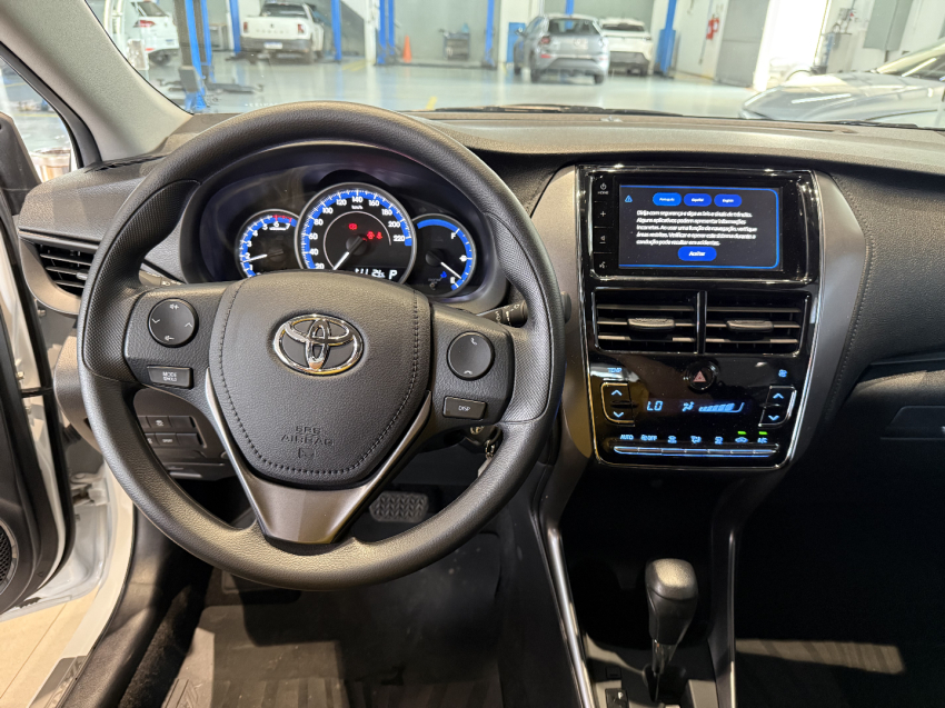 toyota yaris 1.5 16v flex sedan xl multidrive 4p automatico 202413