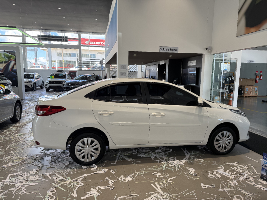 toyota yaris 1.5 16v flex sedan xl multidrive 4p automatico 20247