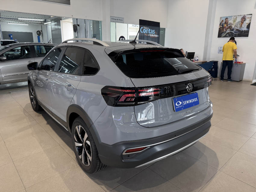 volkswagen nivus 1.0 200 tsi total flex highline automatico 4p 20224