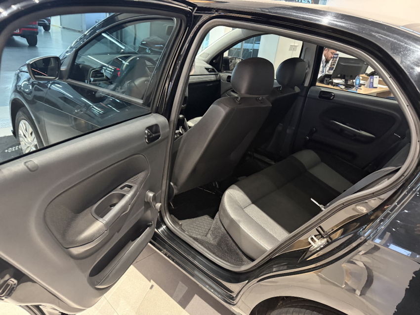 volkswagen voyage 1.6 msi totalflex 4p manual flex 202211