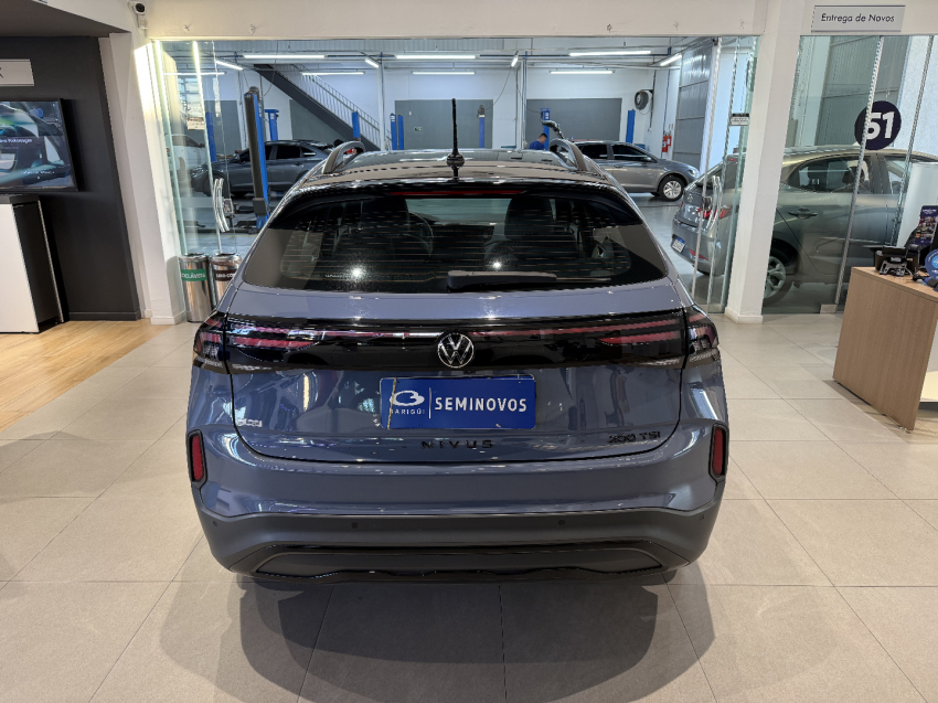 volkswagen nivus 1.0 200 tsi total flex highline automatico 4p 20255