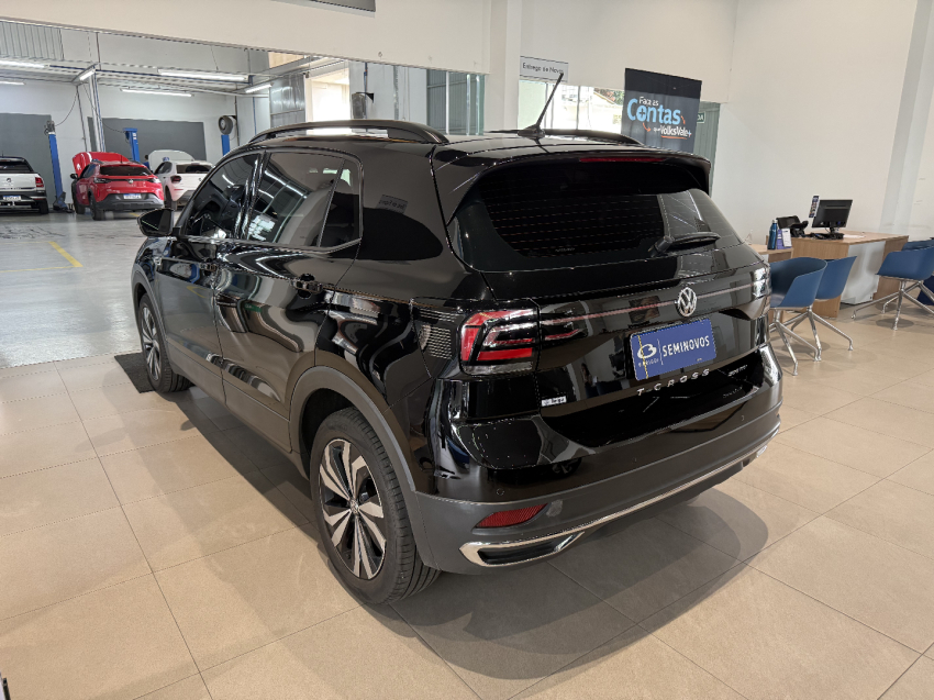 volkswagen t-cross 1.0 200 tsi total flex comfortline automatico 4p 20214