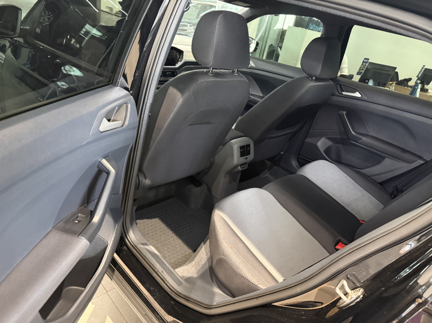 volkswagen t-cross 1.0 200 tsi total flex comfortline automatico 4p 202110