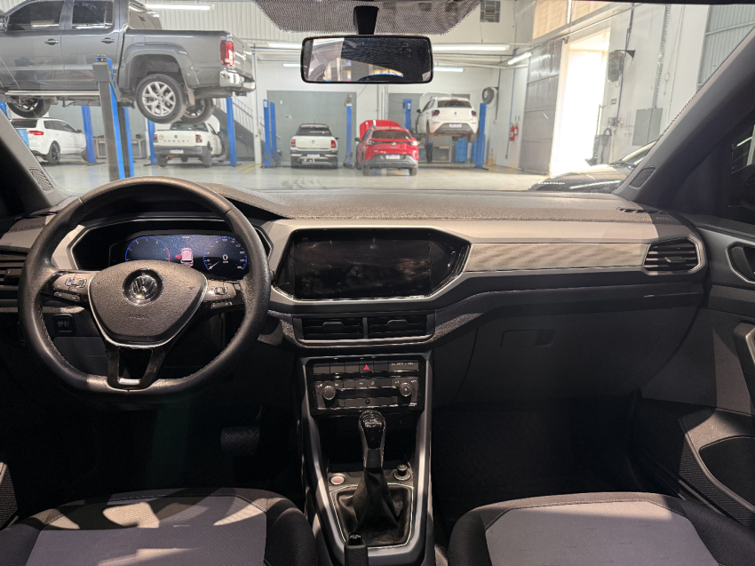 volkswagen t-cross 1.0 200 tsi total flex comfortline automatico 4p 202114