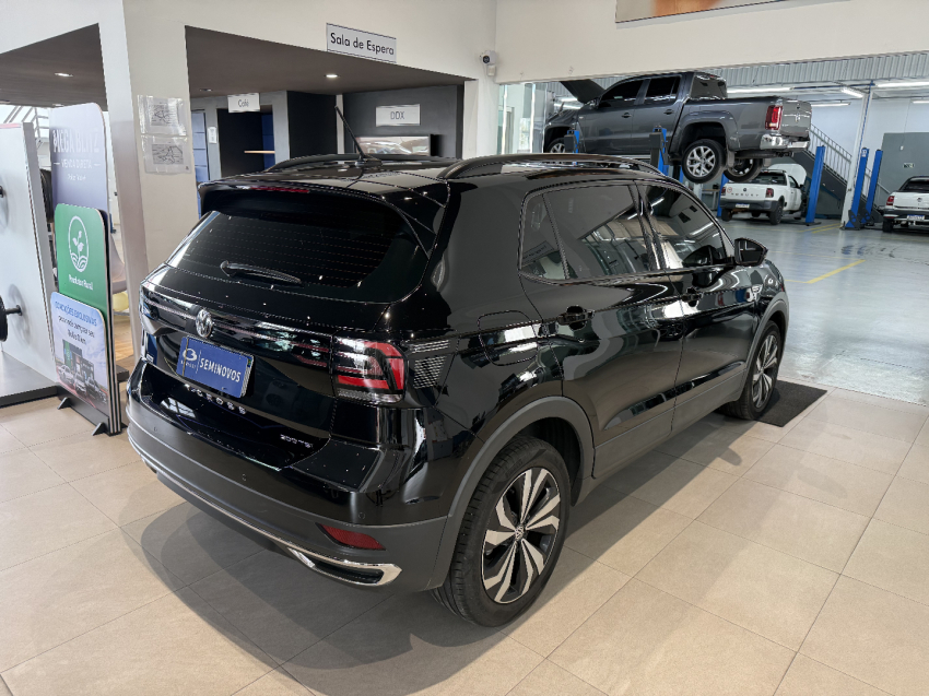 volkswagen t-cross 1.0 200 tsi total flex comfortline automatico 4p 202115