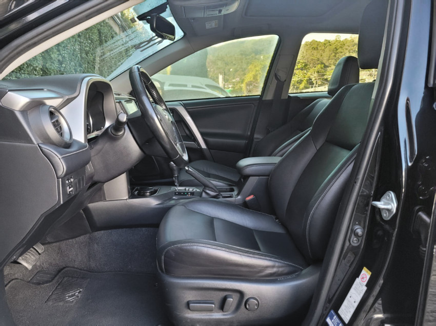 toyota rav4 2.0 high 4x2  automatico7