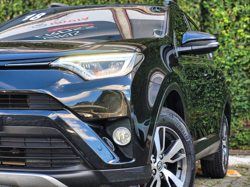 toyota rav4 2.0 high 4x2  automatico21