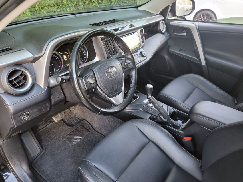 toyota rav4 2.0 high 4x2  automatico9