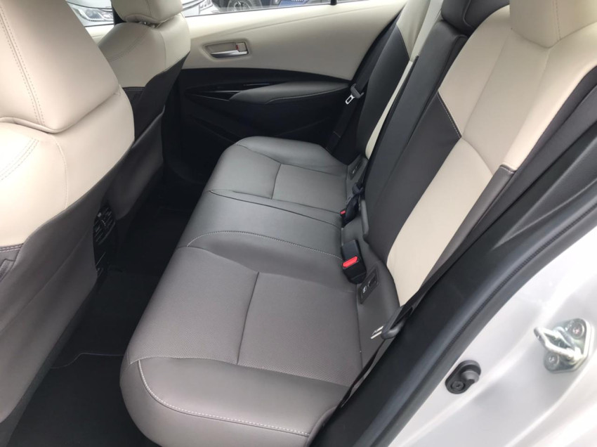 baixa km! - toyota corolla altis prem. 1.8 automatico (hibrido)7