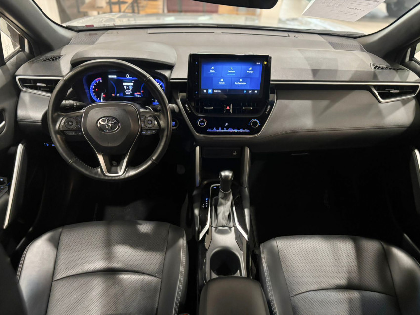 toyota corolla cross xre 2.0  flex automatico5