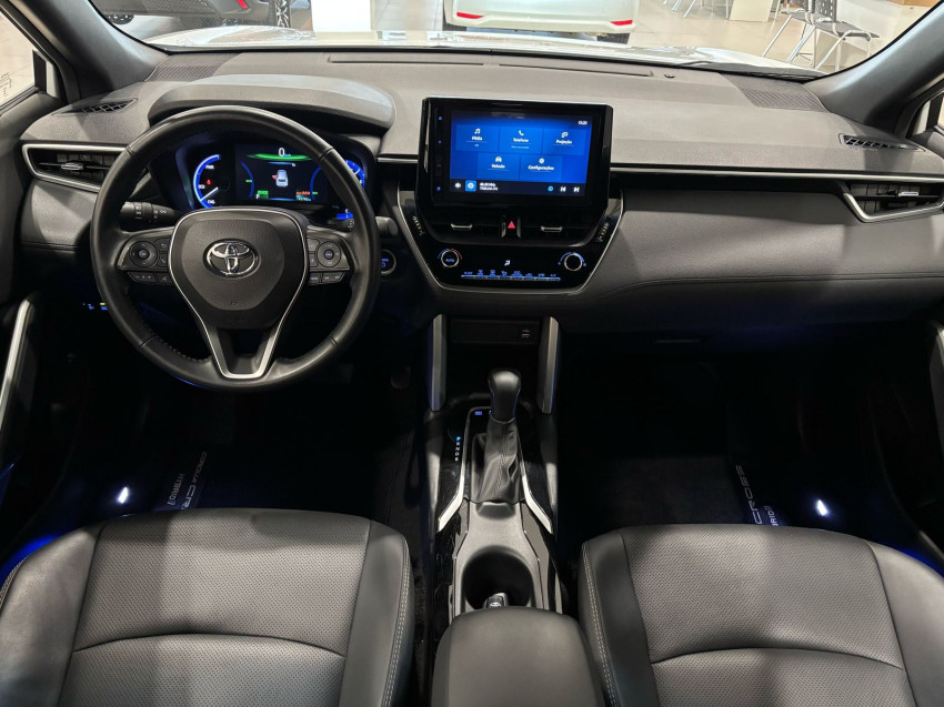 toyota corolla cross xrv 1.8  automatico (hibrido)