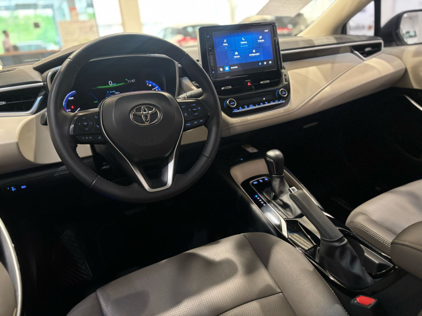 baixa km! - toyota corolla altis prem. 1.8 automatico (hibrido)