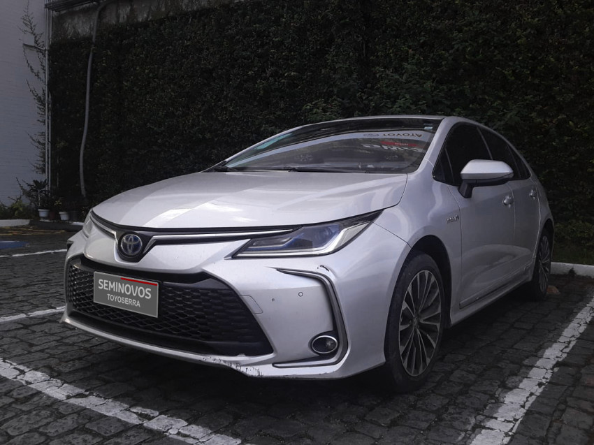 baixa km! - toyota corolla altis prem. 1.8 automatico (hibrido)