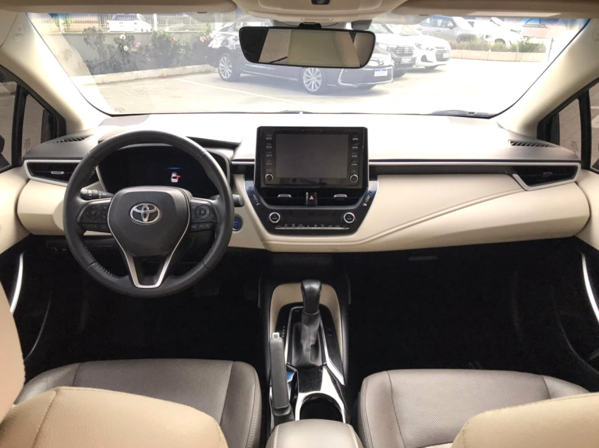 toyota corolla altis prem. 1.8 automatico (hibrido)